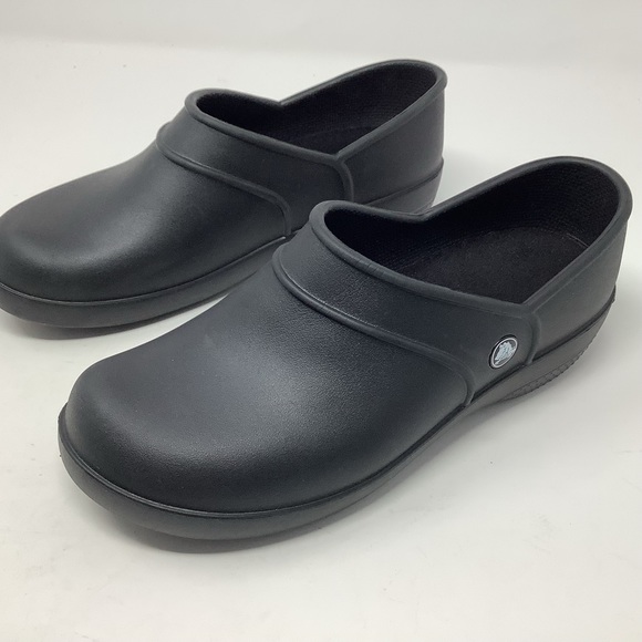 Crocs Black Neria Slip-Resistant Clog - Picture 4 of 8